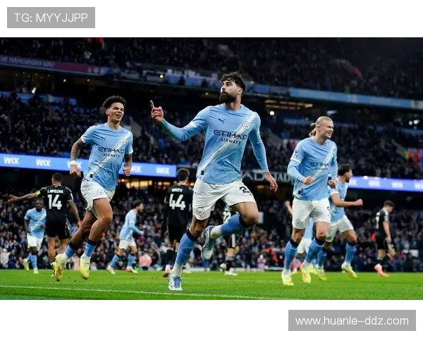 利兹联对阵曼城补时阶段门将拖延时间 裁判未予警告引发后续冲突